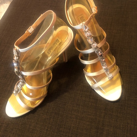 Elegant bejewelled dressy heels - Picture 6 of 8